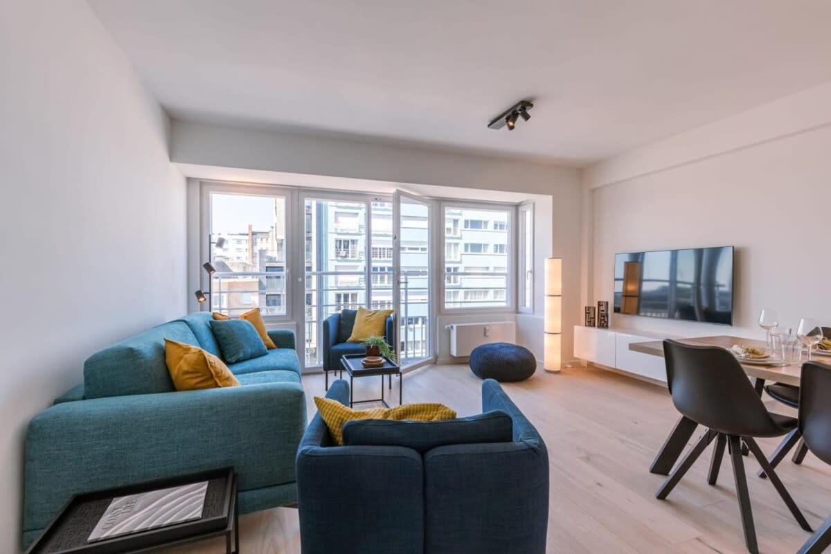 Lovely Apartment With Lateral Sea View And Private Parking Oostende Exteriör bild